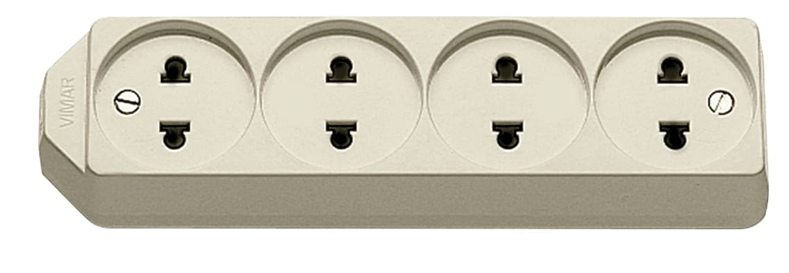 VIMAR SPA - VIW01271 PRESA MULT. 4USA+EU AVORIO