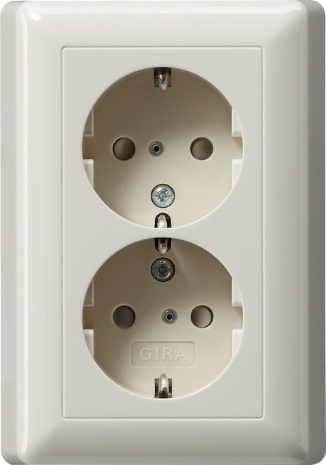 GIRA - GGI078301 SCHUKO 2f SH + Vollpl. System 55 Cremewe