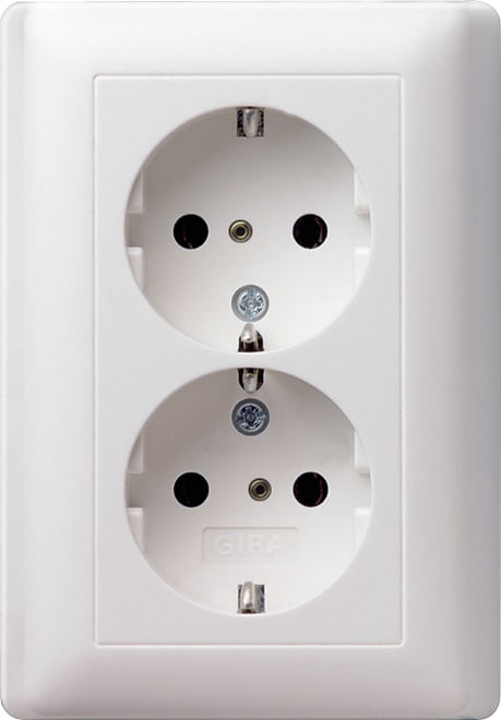 GIRA - GIR078303 SCHUKO 2f SH + Vollpl. System 55 Reinwei