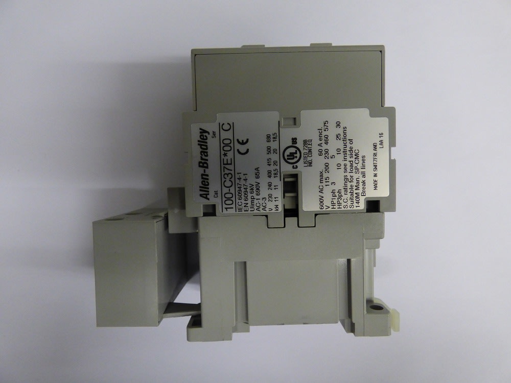 ROCKWELL AUTOMATION - RCK100-C37EJ00 IEC 37 A CONTACTOR