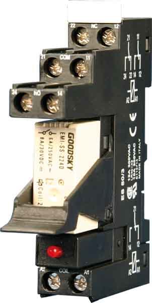 Metz - MEZ11051025 RM3, 2 Wechsler, 24 V DC
