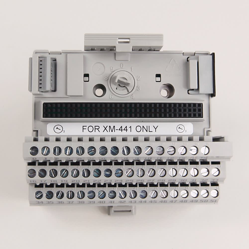 ROCKWELL AUTOMATION - RCK1440-TB-D SCREW CLAMP D TERMINAL BASE