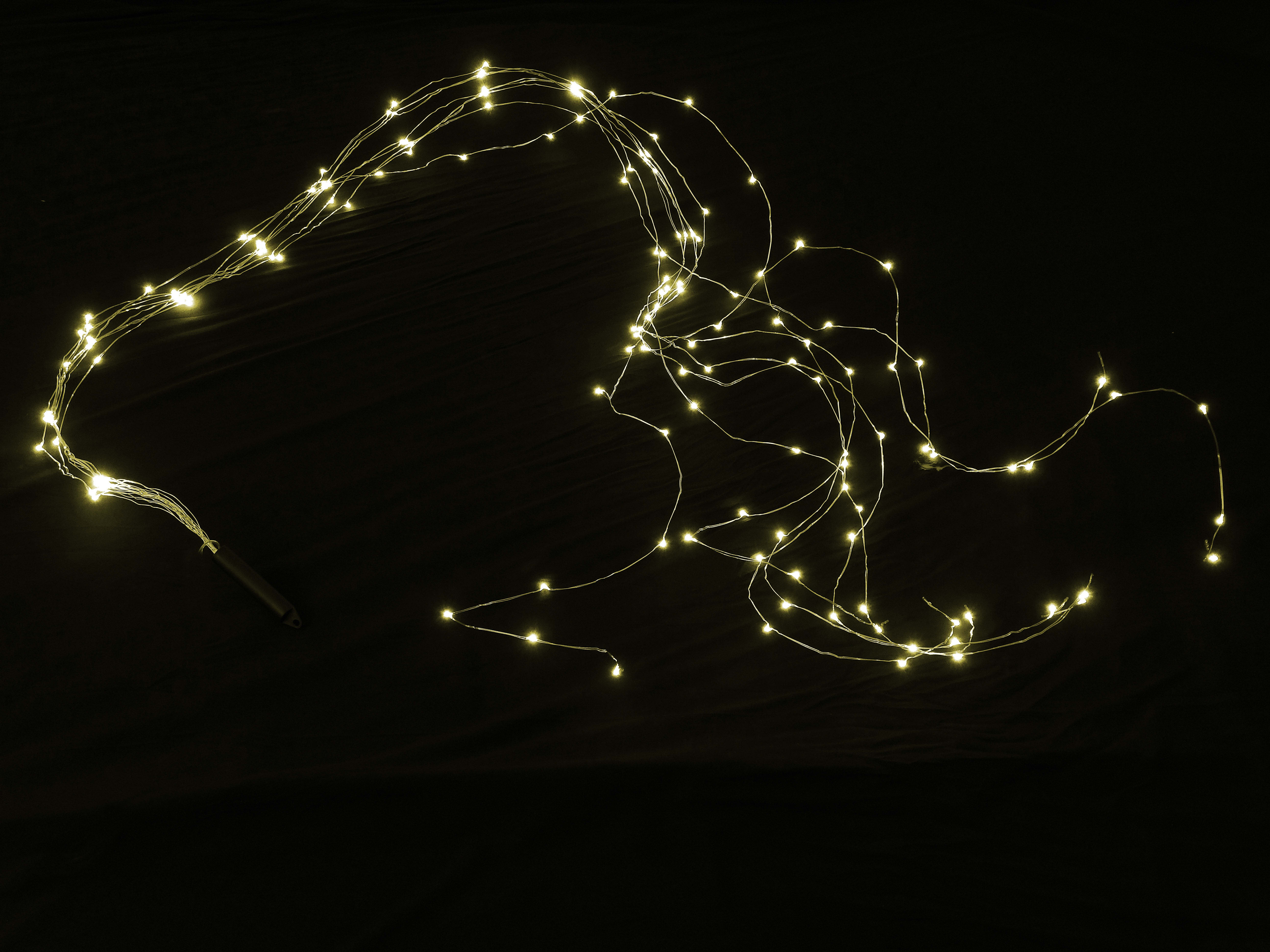 GIOCOPLAST NATALE SP - GCP14513201 CASCATA DI LED BIANCO CALDO SU FILO DI R