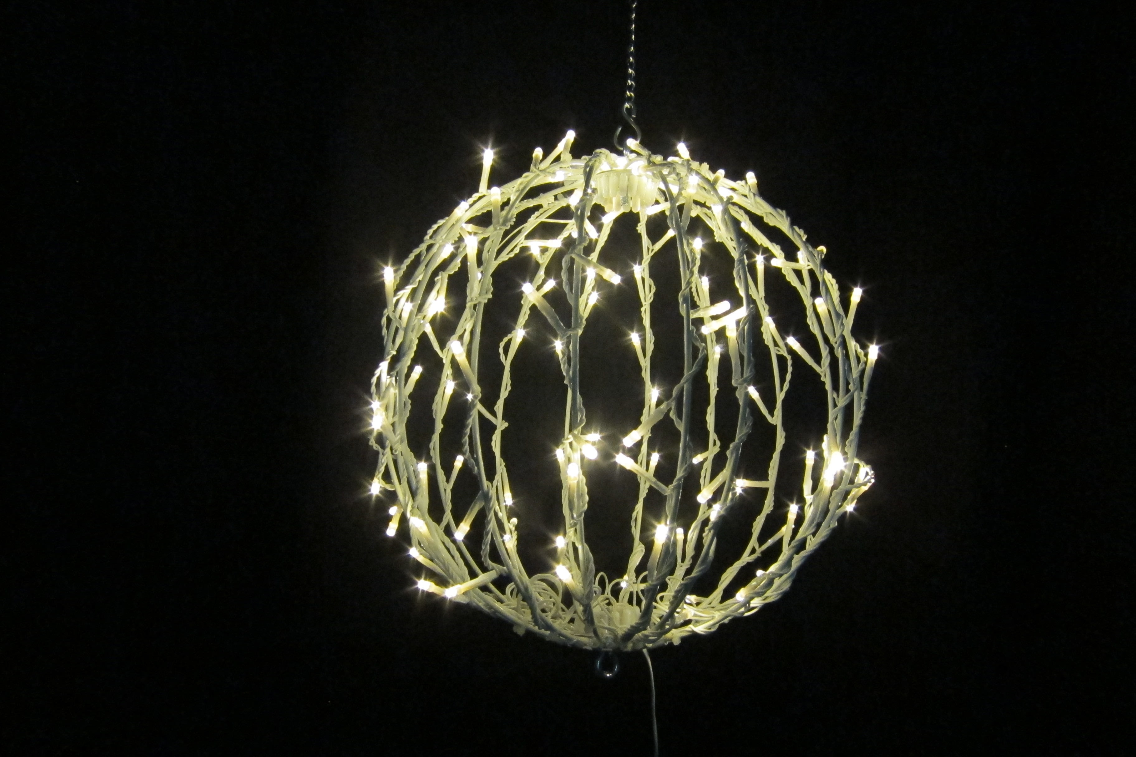 GIOCOPLAST NATALE SP - GCP17516918 SFERA CON 120 LED BIANCO CALDO D.30CM 24