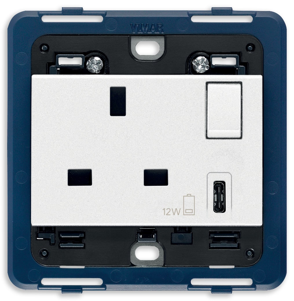 VIMAR SPA - VIW19223.C.B PRESA 2P+T 13A BS+INT.ROSSO+USB C BIANCO