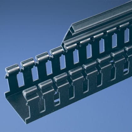 PANDUIT - PANH4X4BL6 CANALE PORTACAVI INCERNIERATO FESSURATO