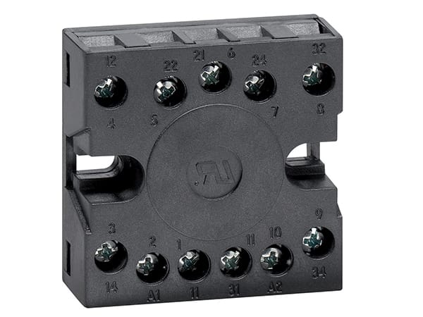 LOVATO - LOV31L48P11 ZOCCOLO VOLANTE UNDECAL MORS. VITE RETRO