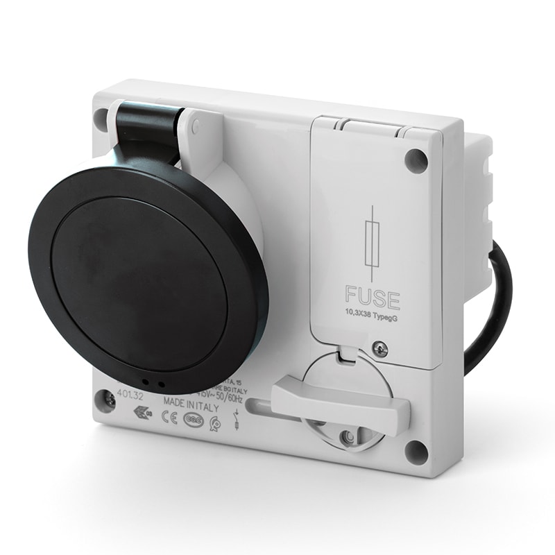 SCAME PARRE SPA - SCA401.16866 PRESA INC.OMNIA C/FUS.3P+T 16A 7H IP44