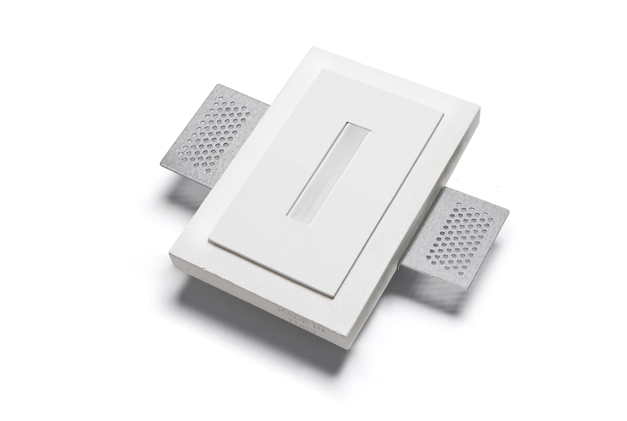 BELFIORE SRL - NVT4130A-4003 Faretto segnapasso in CRISTALY con parte elettrica a LED a incasso.
