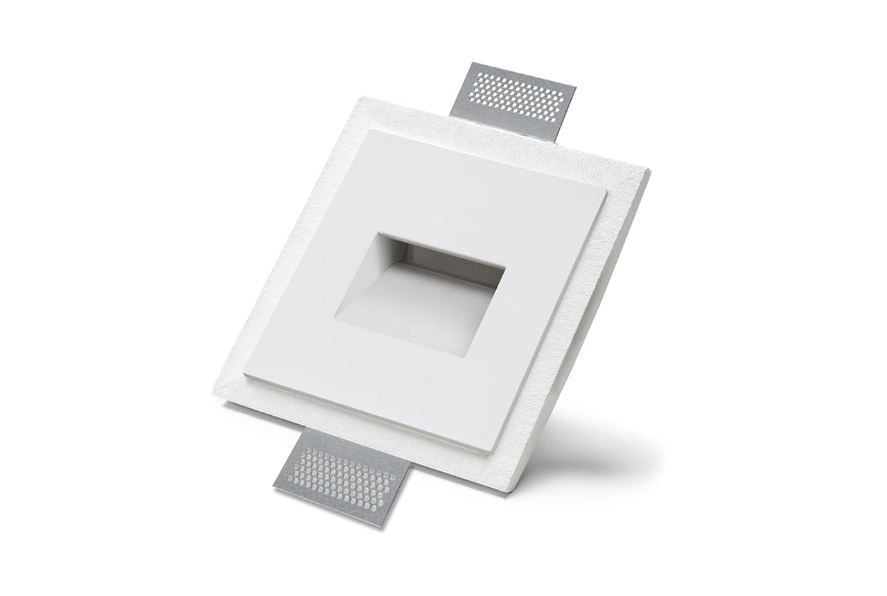 BELFIORE SRL - NVT4154B-4004 Faretto segnapasso in CRISTALY con incavo rettangolare, minimale e moderno.