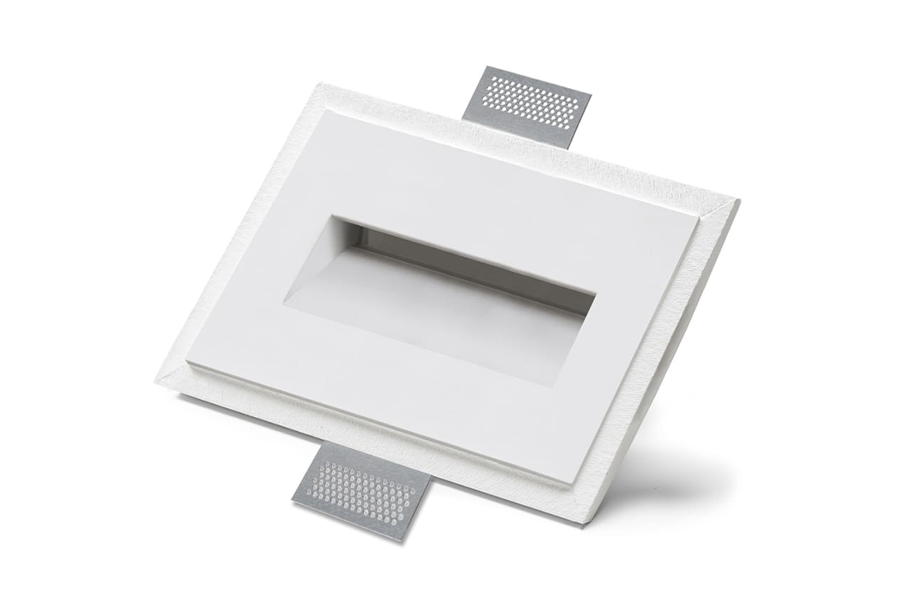 BELFIORE SRL - NVT4155B-4004 Faretto segnapasso in CRISTALY con incavo rettangolare, elegante e lineare.
