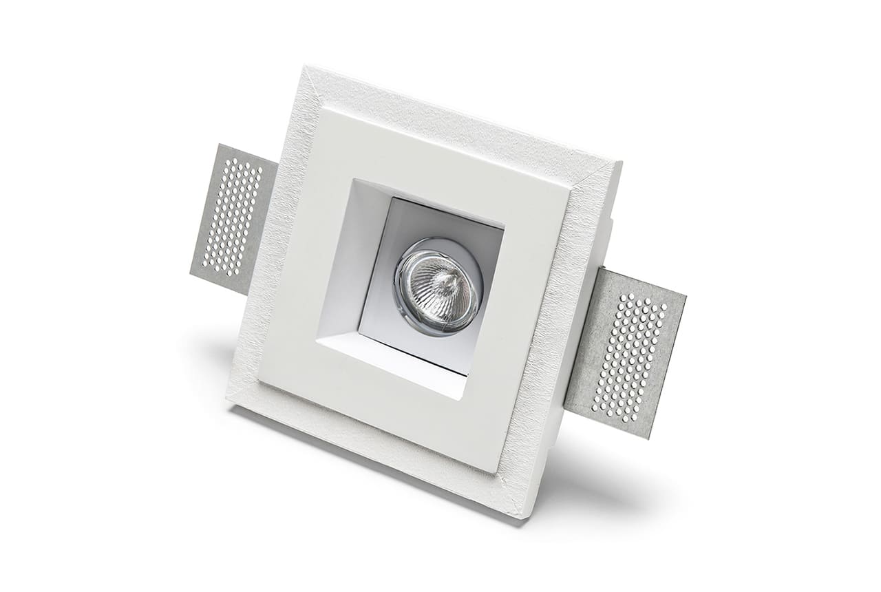 BELFIORE SRL - NVT4183-35 Faretto in CRISTALY da incasso a plafone e a parete dal design essenziale con luce orientabile.
