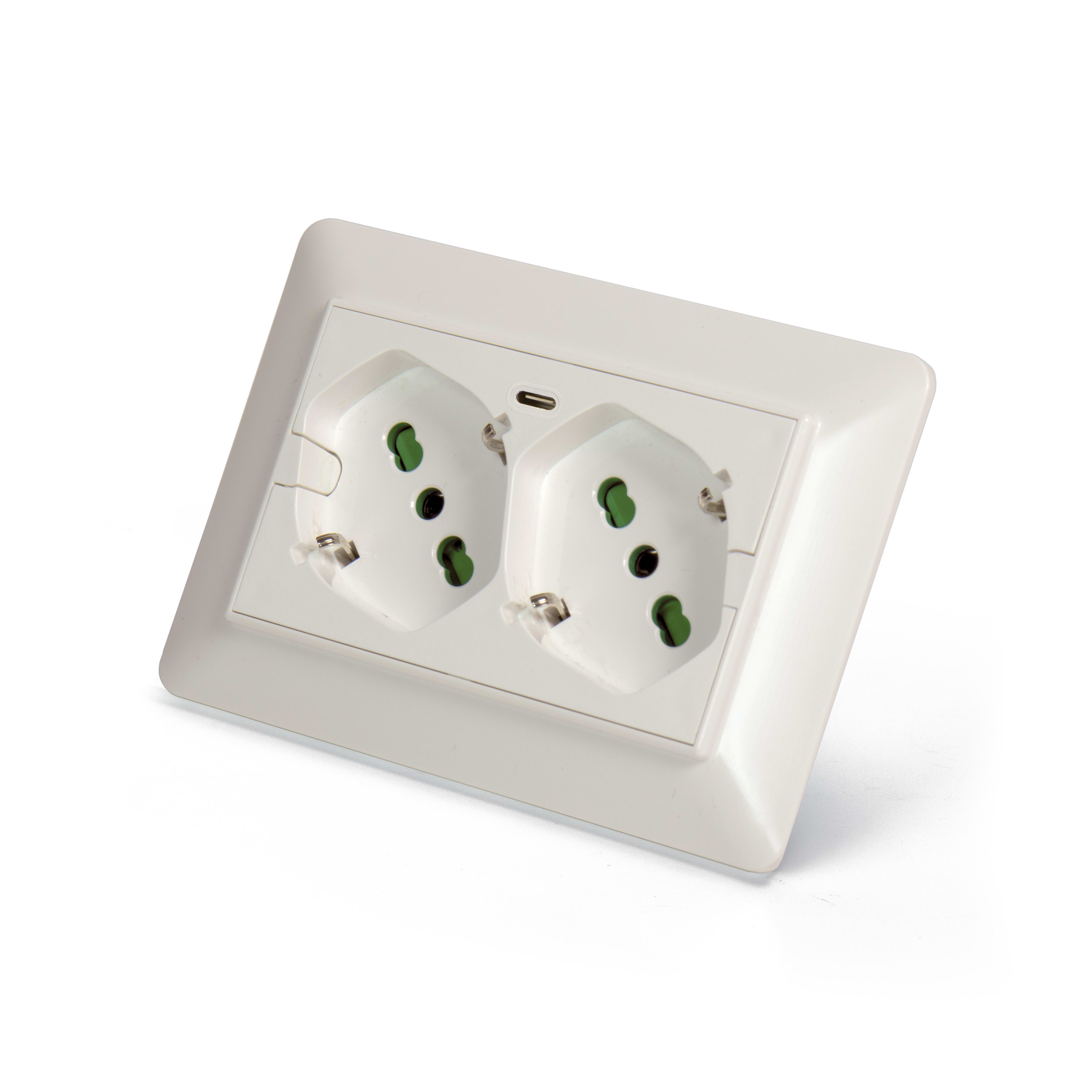 FANTON SPA - FME421000-27 MULT.2P40+1USB X SCAT.3 MOD.OPERA/MTX BI