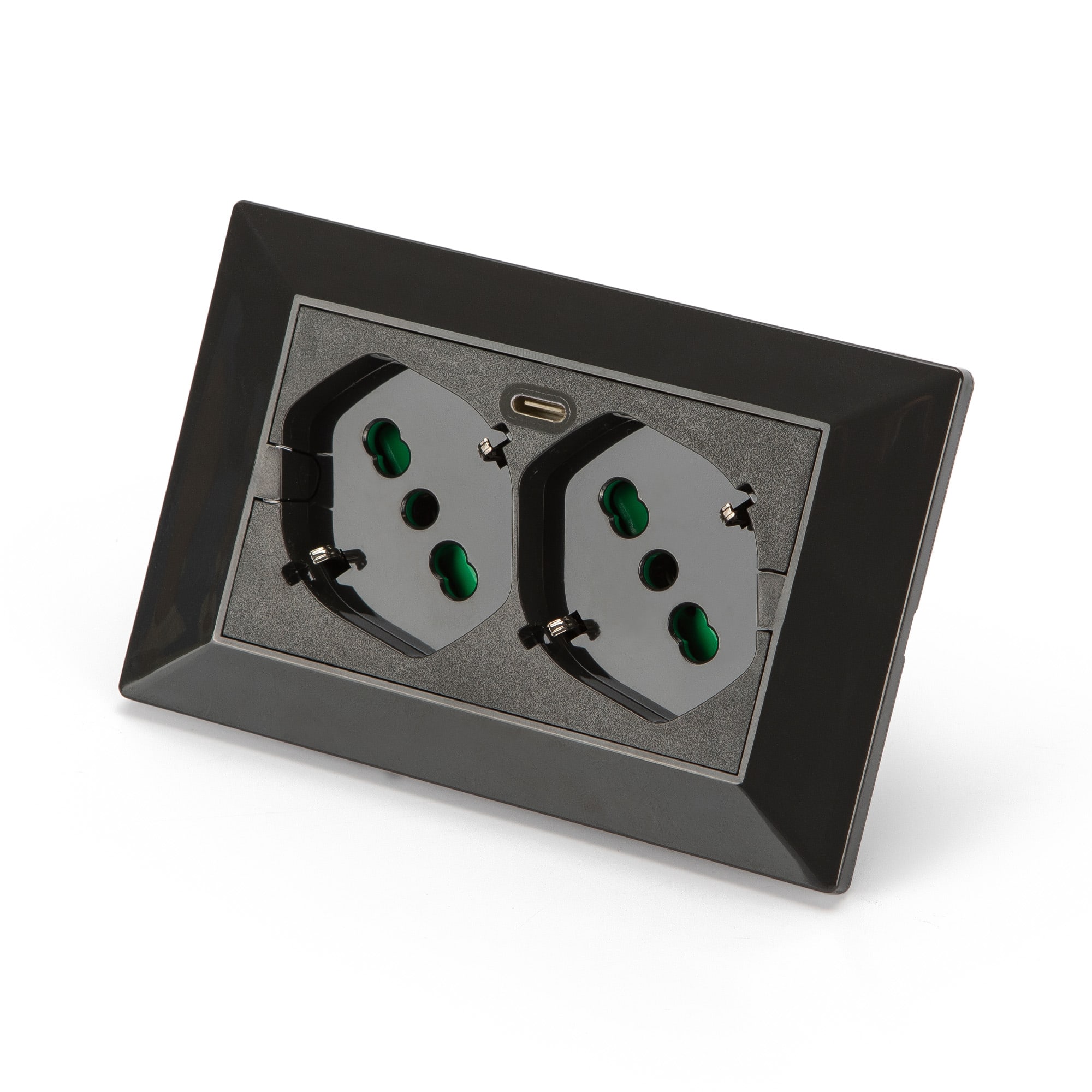 FANTON SRL - FME421001 MULT.2P40+1USB X SCAT.3 MOD.OPERA/PLA NE