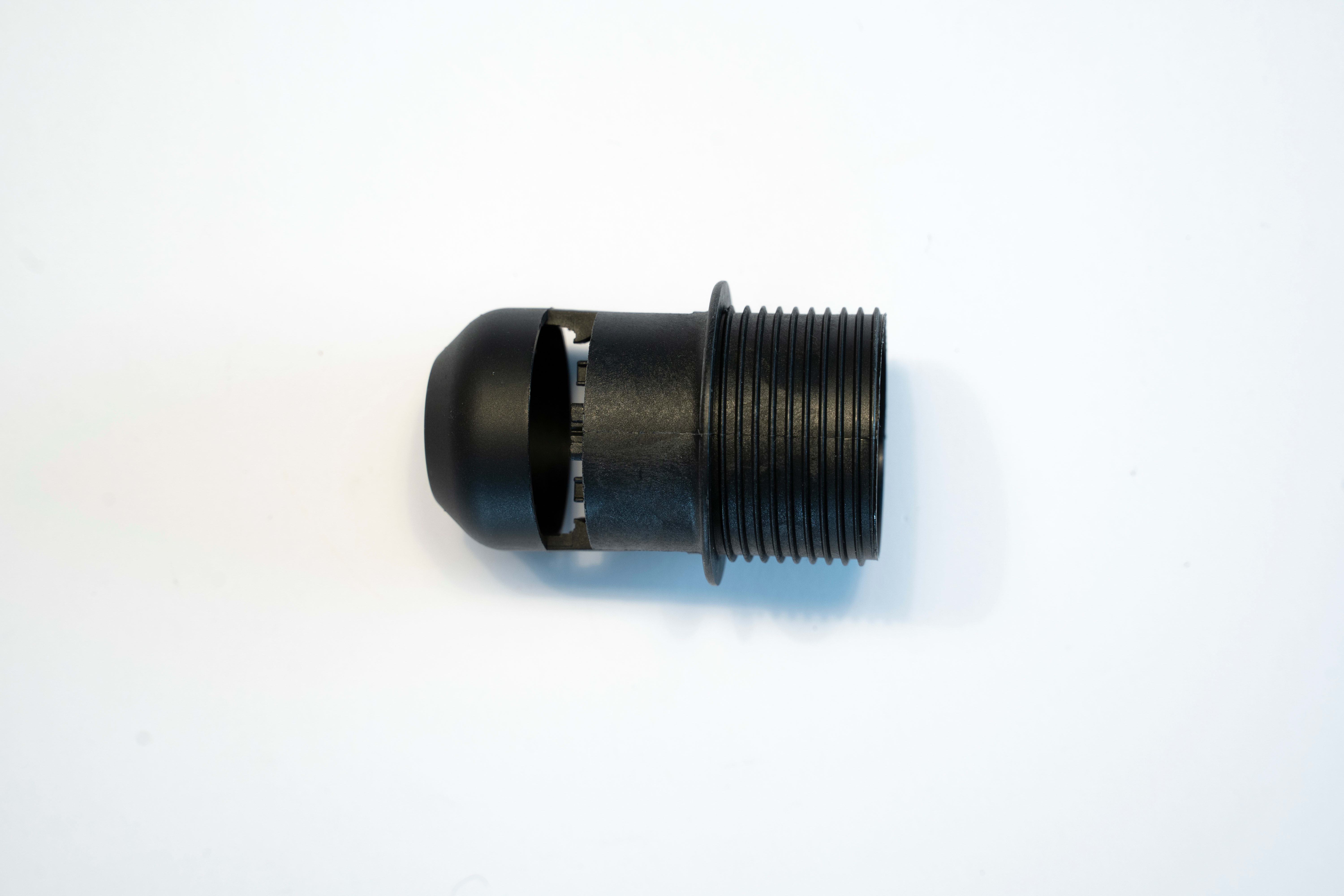 LE PROLUNGHE SAS - PRG511/N PORTALAMP. E27 + CAPP. SEMIFILETTATO NE