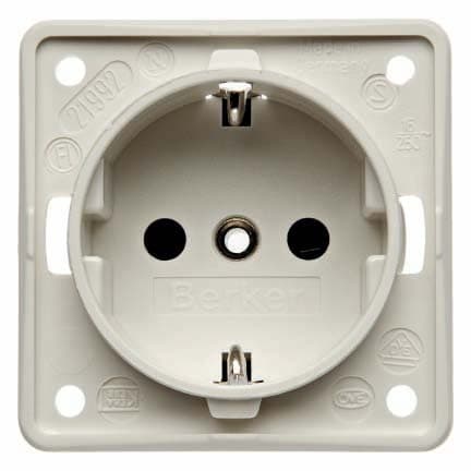 ARTELETA INTERNATION - ART4195.25.02 PRESA SCHUKO BIANCO GHIACCIO