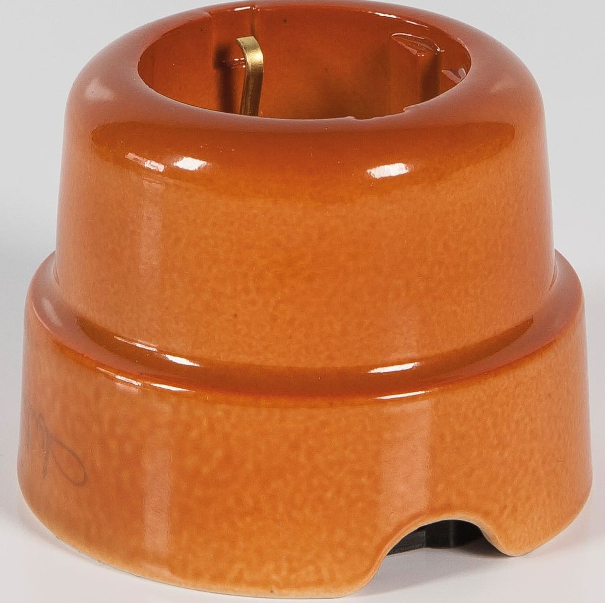 FANTON SRL - FME84011TC PRESA P30 DA PARETE IN CERAMICA TC