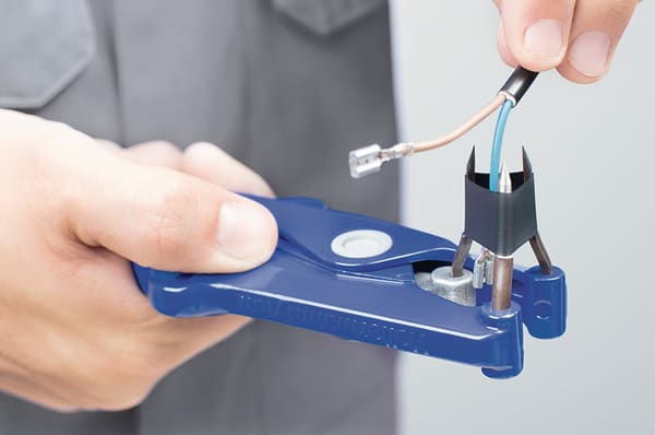 HELLERMANNTYTON Srl - HEE621-80007 Pinza a tre becchi K TOOL