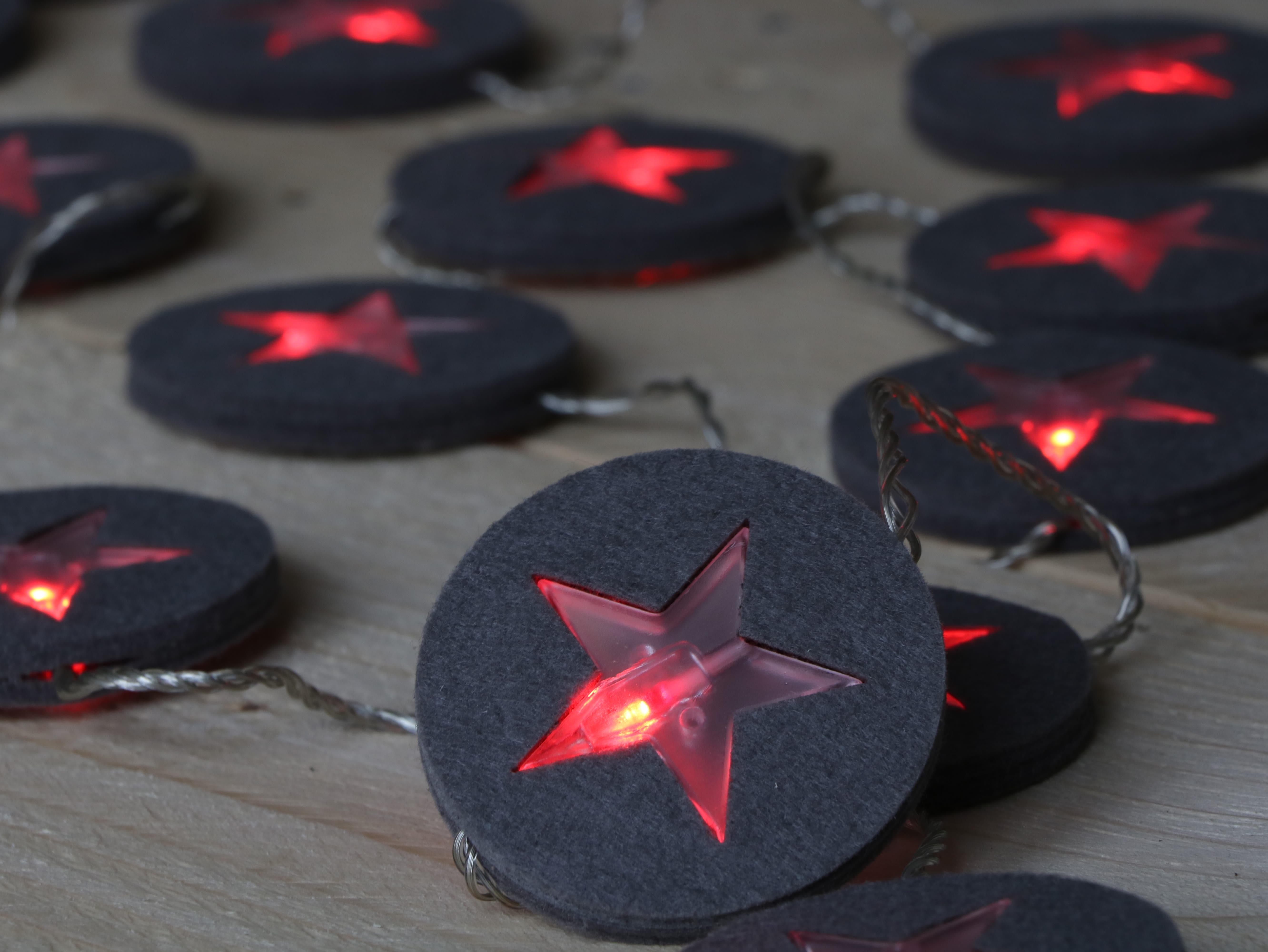 GIOCOPLAST NATALE SP - GCP97012361 20 DEC. ROTONDE  STELLA FELTRO  CON LED