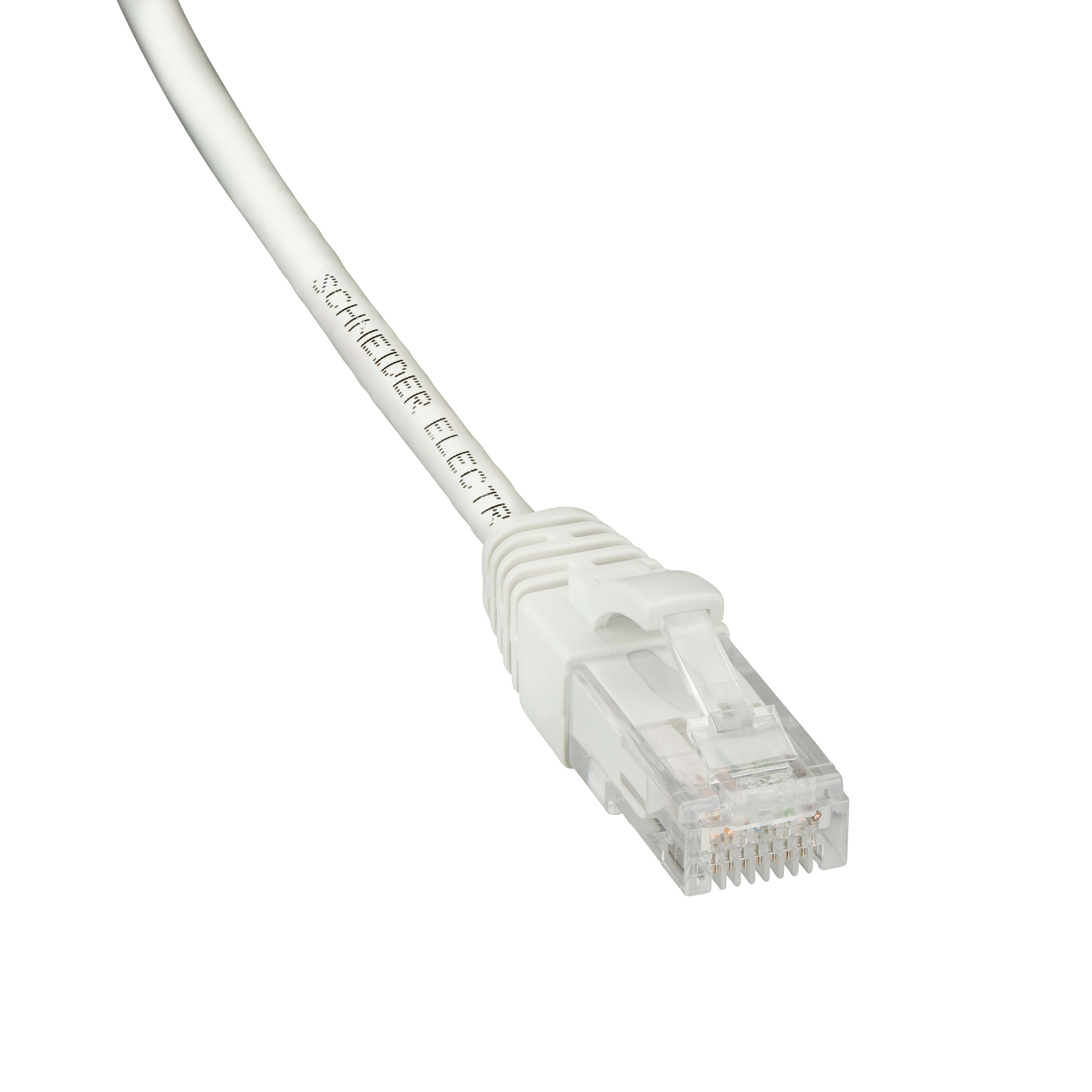 SCHNEIDER ELECTRIC - SNRACTPC6FULS05WE PC F/UTP 4P CAT6 250 MHZ LSZH 0,5M BIA.