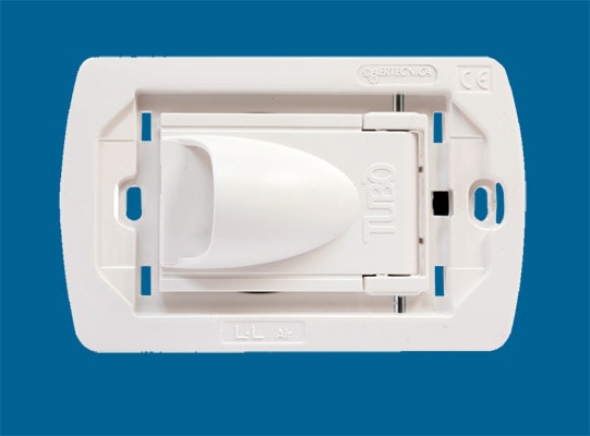 AERTECNICA SPA - ATNPA251 PRESA NEW AIR, BTICINO LIVINGLIGHT AIR,