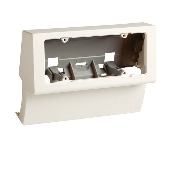 BOCCHIOTTI SPA - IBOB03590 SCNI 6 W   SCATOLA P. APP. UNIV.