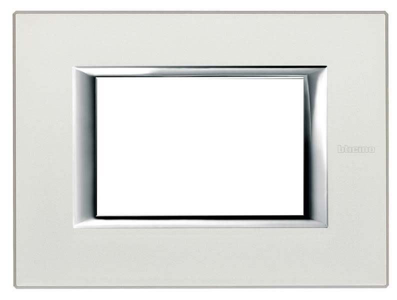 BTICINO - BTIHA4803SAN Abdeckrahmen AXOLUTE: 3 Module, Farbe: S