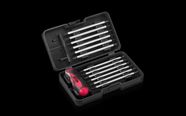 RITTAL SPA - RIT4053450 SET CACC. NON ISOLATO CON 13 PUNTE