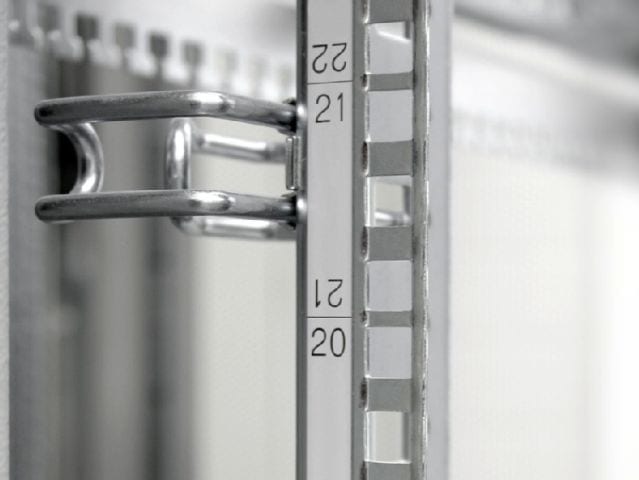 RITTAL SPA - RIT7950100 STRISCIA ADESIVA INDICAZ. U PER 19