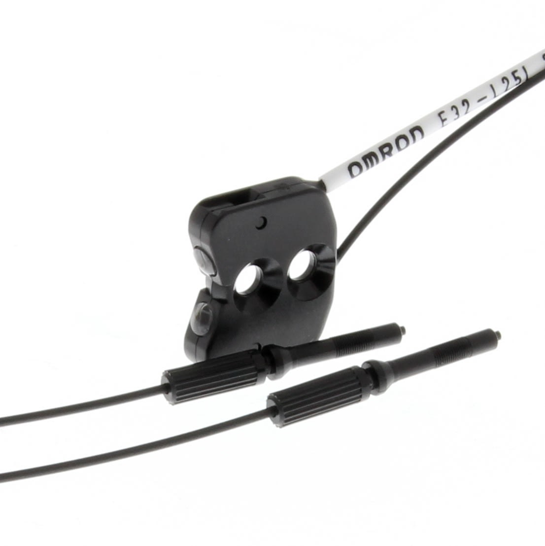 OMRON - OMRE32L25L2M sensore- Reflex focalizzato 7.2 mm