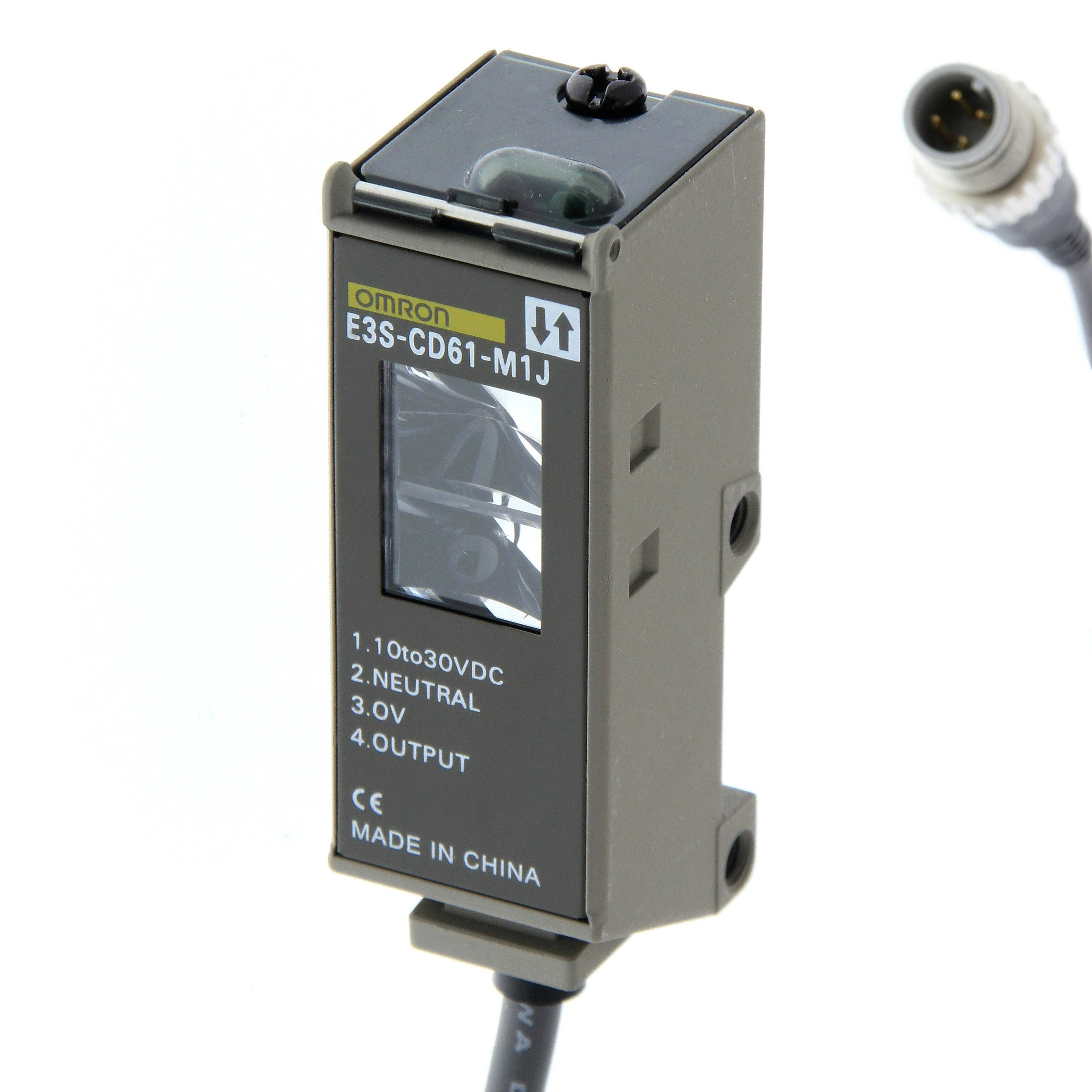 OMRON - OMRE3SCD61M1-239806 SENSORE E3SC, RAD., REFLEX 0.7M, PNP/NPN