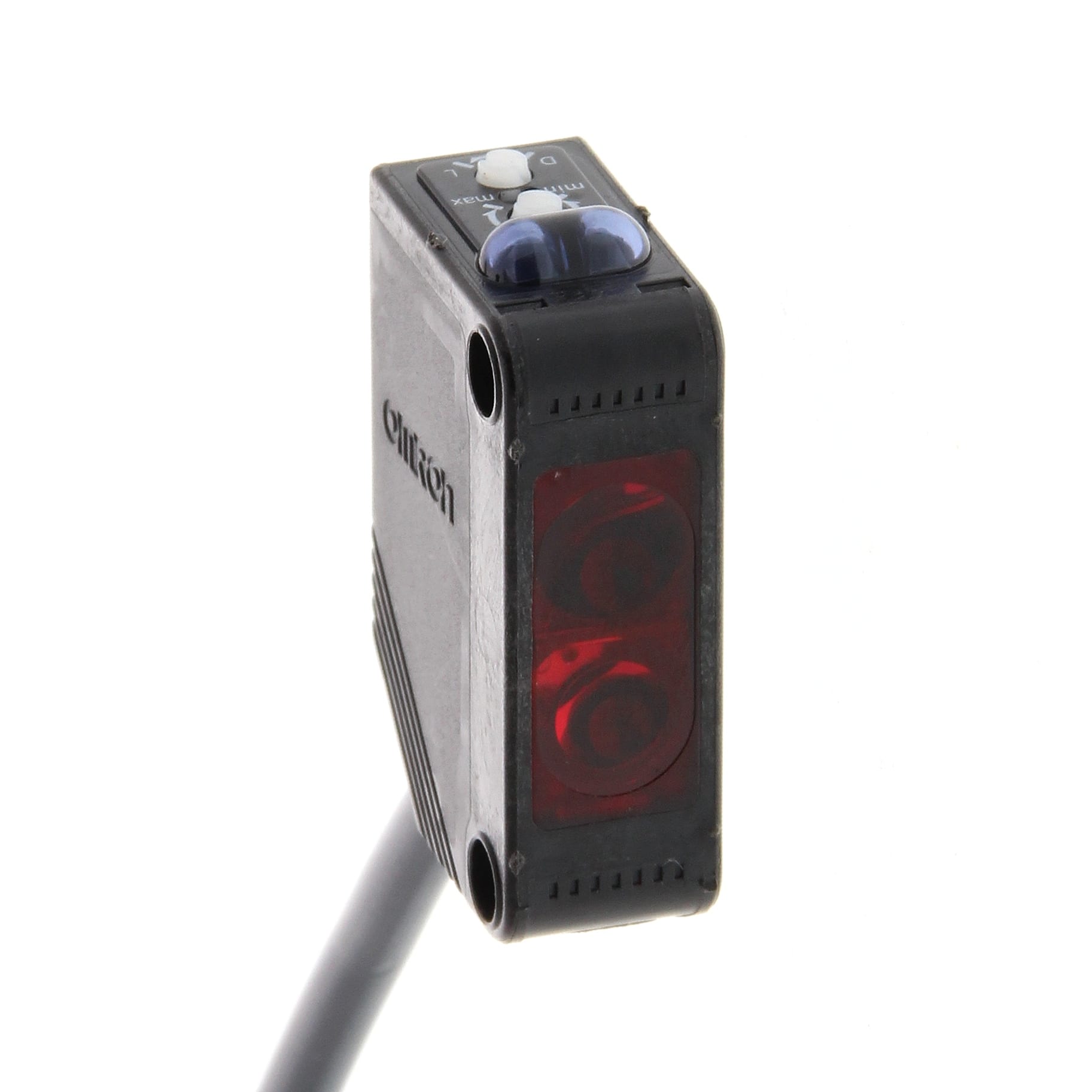 OMRON - OMRE3ZL815M SENSORE- MIN.RAD.REFLEX 90+-30MM PNP CAV