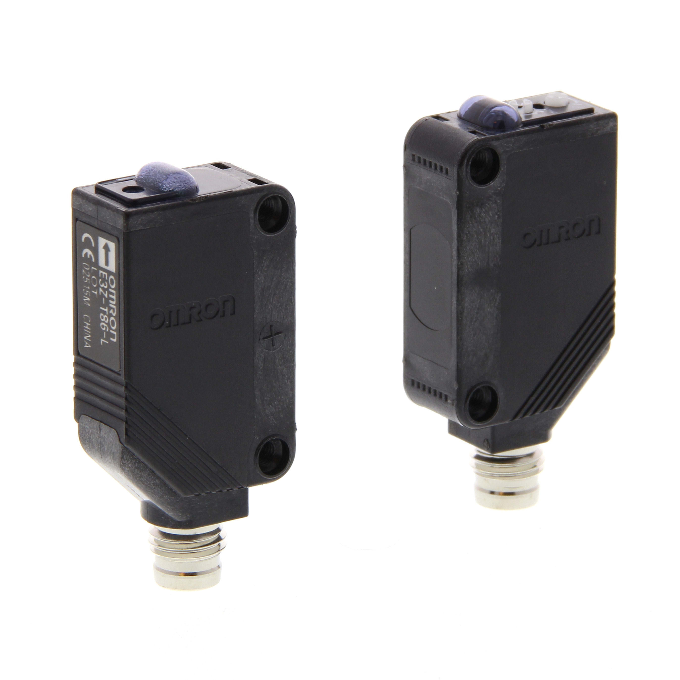 OMRON - OMRE3ZT66OMS-242466 SENSORE- MIN.SBARRAMENTO 15M NPN CONN.M8