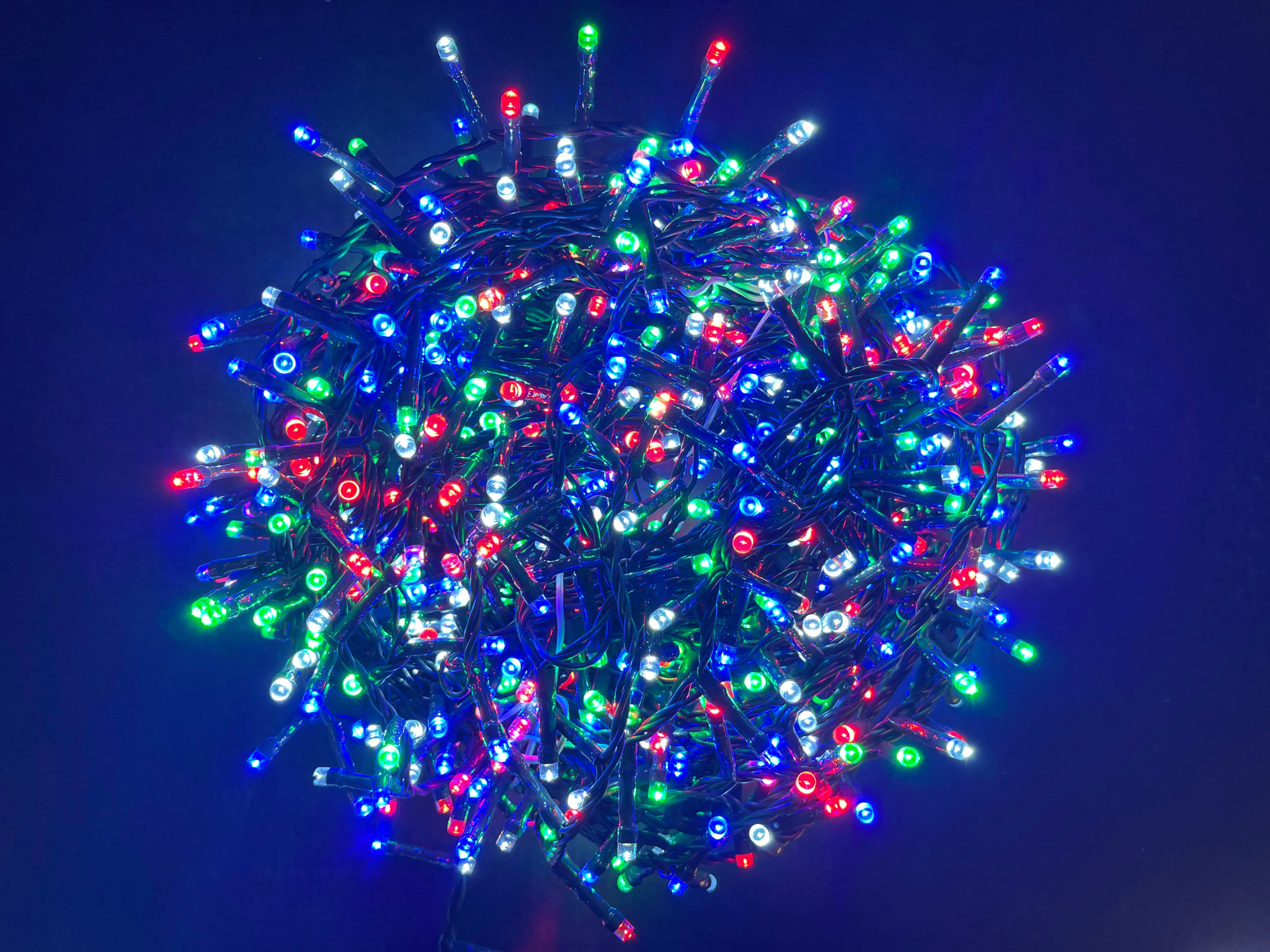 GIOCOPLAST NATALE SP - GCP13924602 2000 LED MULTI CAVO SCURO, USO EST/INT,