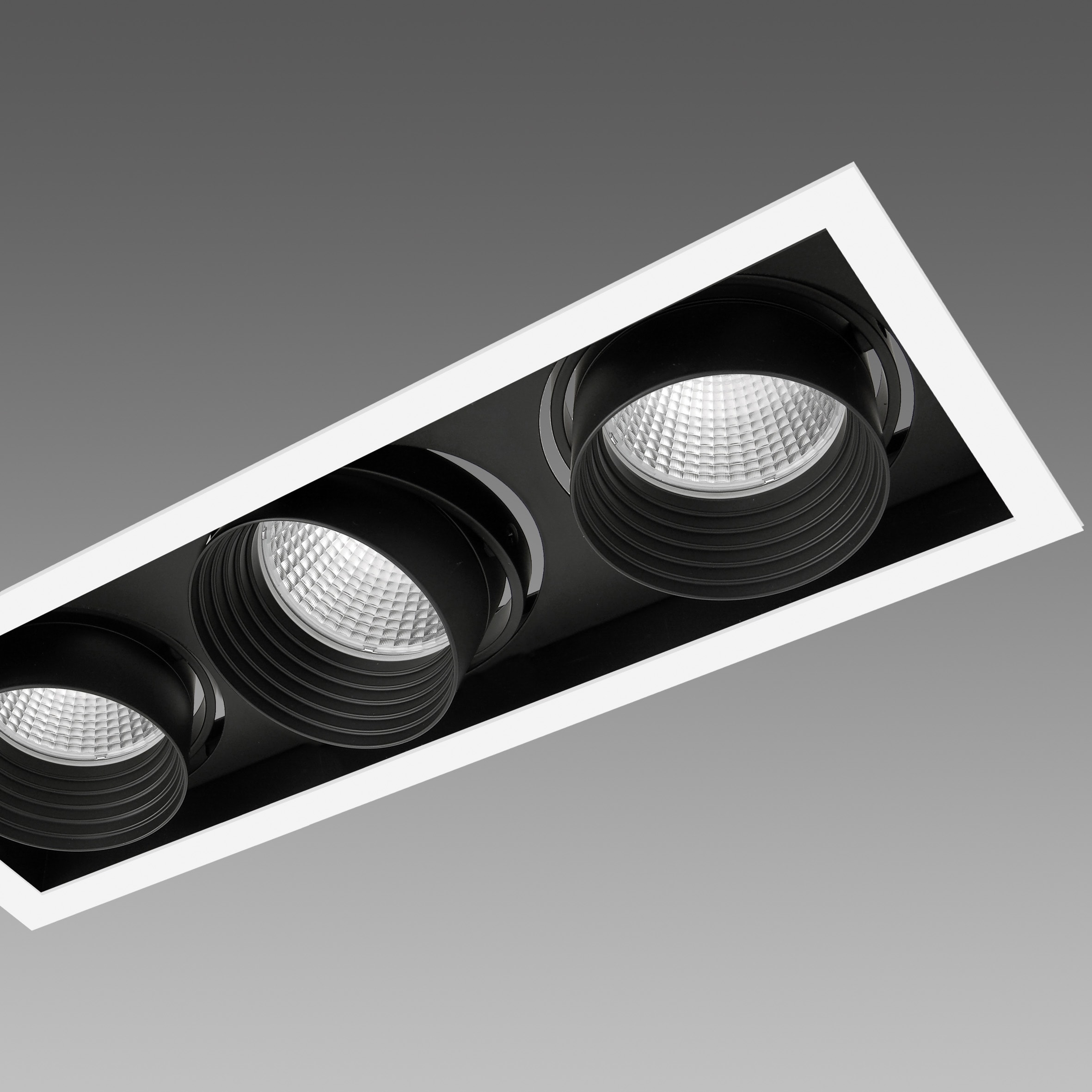 FOSNOVA - FOS2210731400 TRIMLESS 70 1073 75W 3K 40 CLD BIA