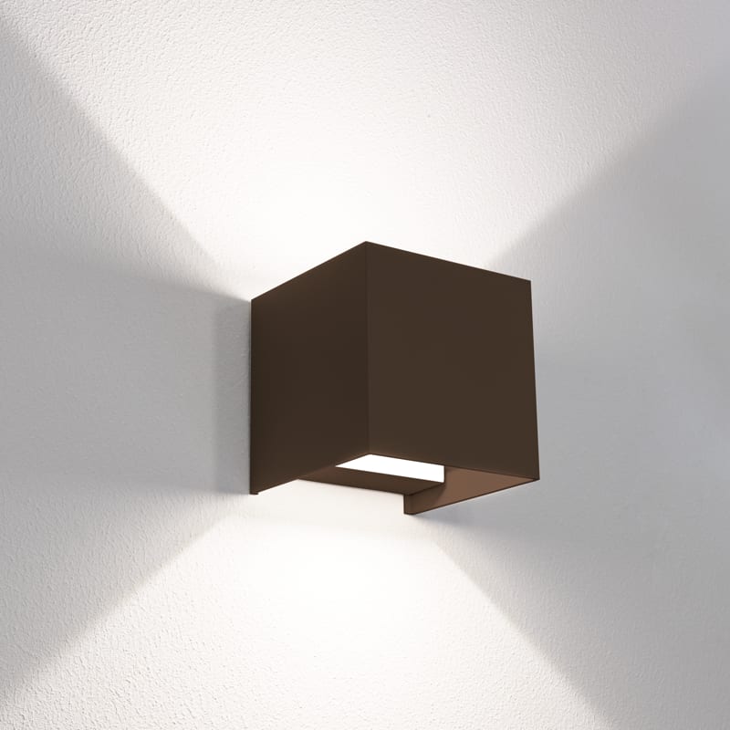 CENTURY ITALIA SRL - CUYUDSCO-2012 APPLIQUE LED UP&DOWN QUADRATO CORTEN