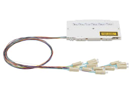 Metz - MEZ150925EO00-E OpDAT VS 12xSC-PC OM3 12 Farben