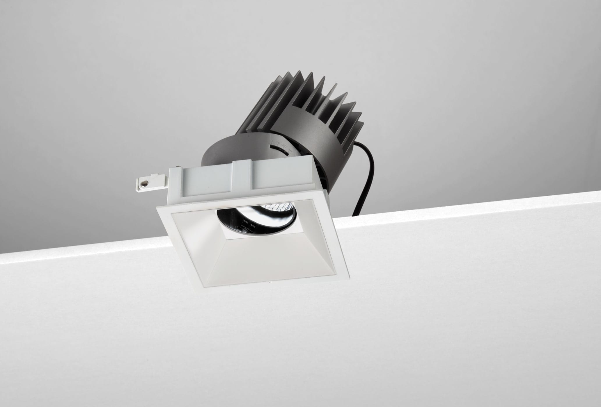 NOBILE ITALIA - NOBM3SA/CF/4K25/W6 INCASSO ORIEN. QUAD./C L150 25W 4K BI