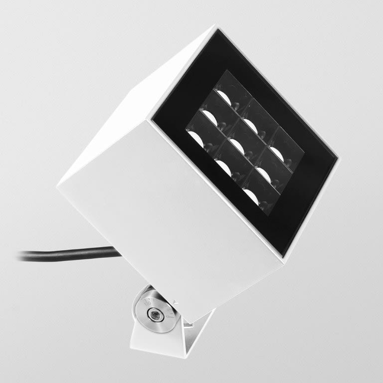 NOBILE ITALIA - NOBQ3/M/4K/W PROIETTORE LED 21W 36 4K 230V IP65 BI