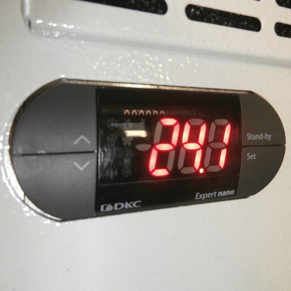 DKC-RAMKLIMA - KLMRAKLMET1LT TERMOSTATO ELETTRONICO CF3 RS485