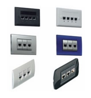 SCHNEIDER ELECTRIC - SNRLEEXSGWSB ADATT.RJ45 GEWISS SYSTEM BLACK