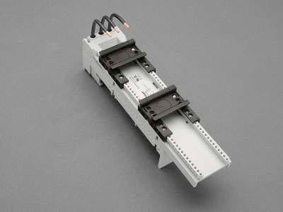 WOEHNER ELECTROTECHN - WOH32408000 ADATT. MC 32A, 54MM, 2DIN, SIS.60, L=260