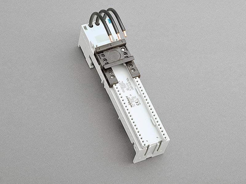 WOEHNER ELECTROTECHN - WOH32655000 ADATT. EC 32A, 45MM, 1DIN, SIS.60, L=200