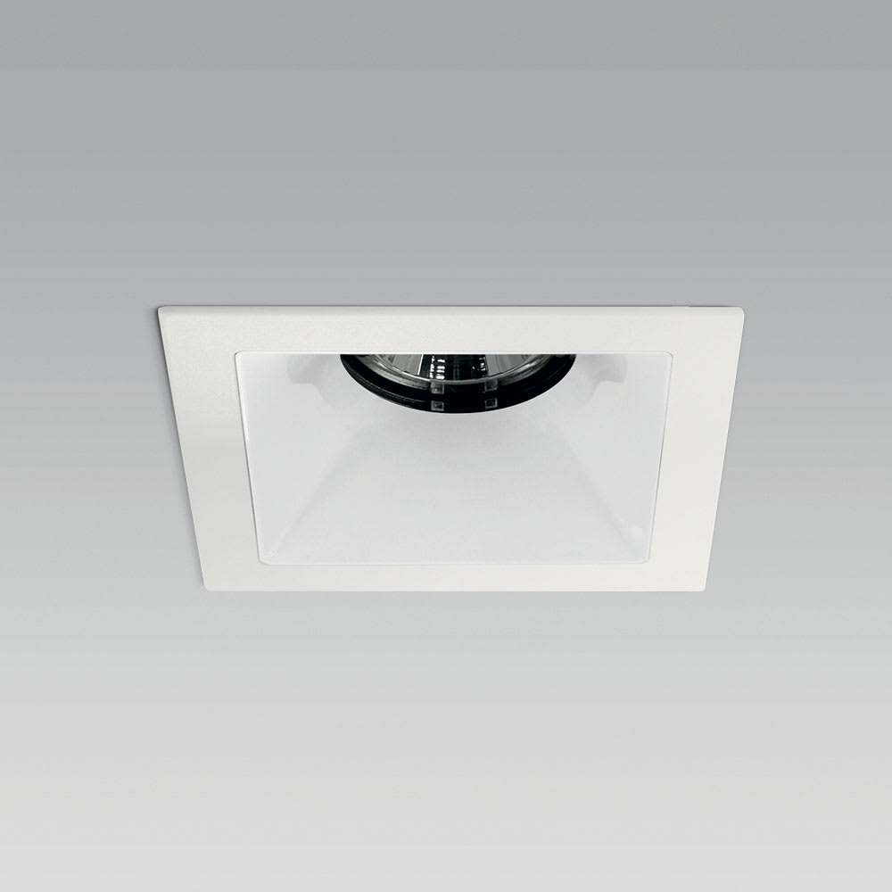 ARCLUCE SPA - ACL0383027A-940-11 DiMIL100Q 15W FB C/RIF GCO BIANCO ON/OFF