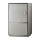 CONCHIGLIA - CON077705192 Serie GRAFI 7 - Armadio in vetroresina, 1 vano + zoccolo, IP55, dim. 940 x 685 x 330 mm (AxBxP)