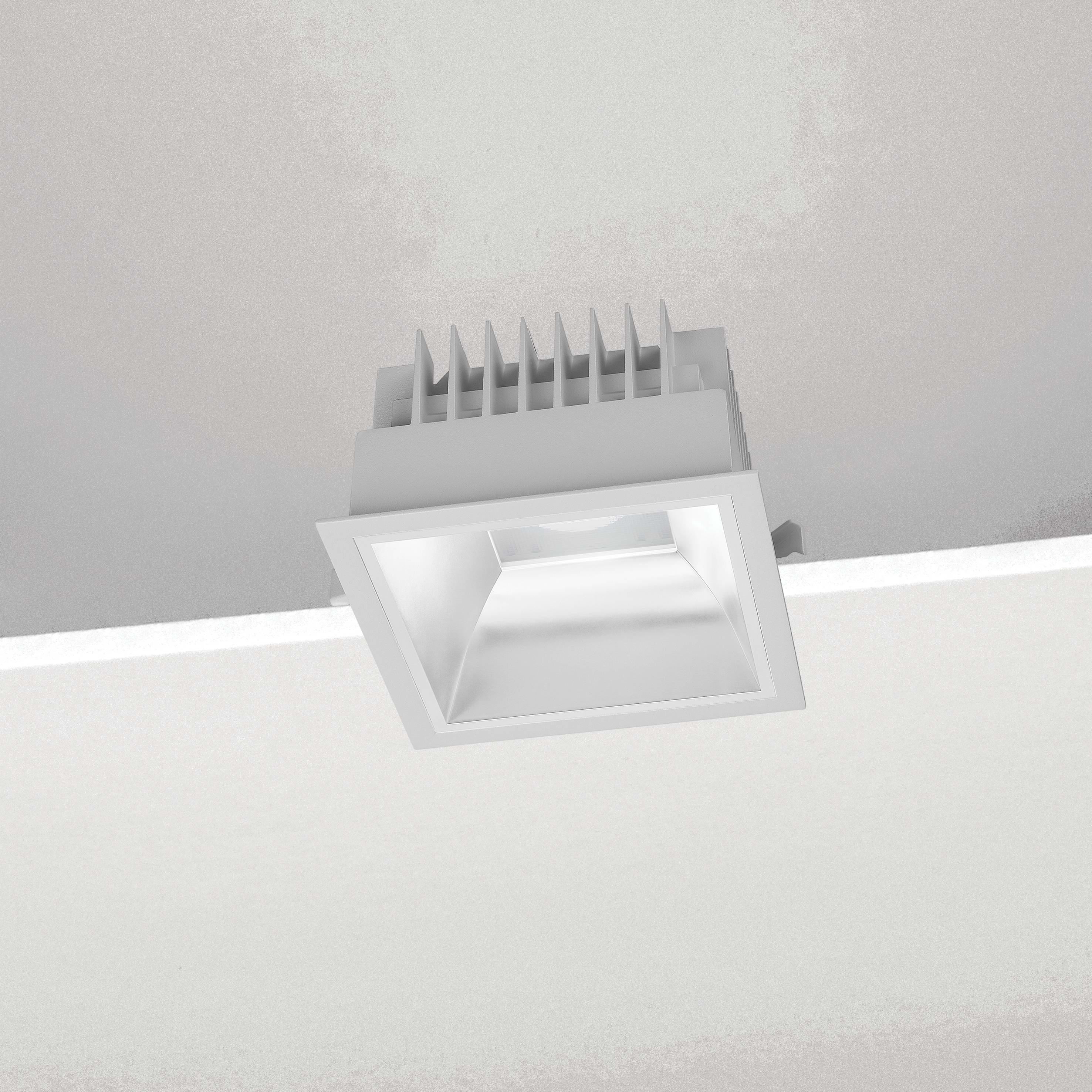 NOBILE ITALIA - NOBC2S/F/3K25/W6 INC. L.150 QUAD. 25W 3K BI ON-OFF