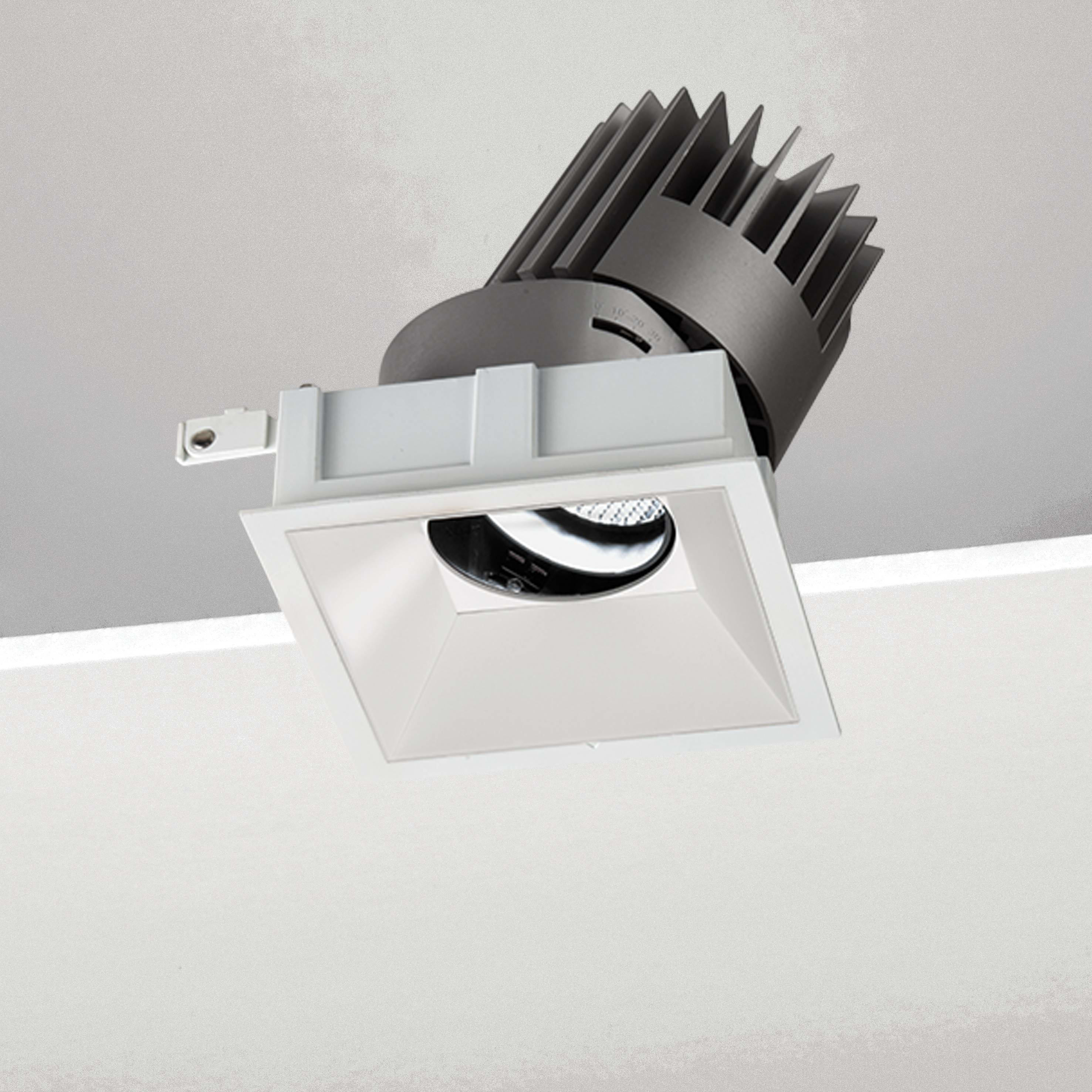 NOBILE ITALIA - NOBM2SA/CM/3K18/W1 INC.ORIEN. QUAD./C L125 18W 3K BI ON-OFF