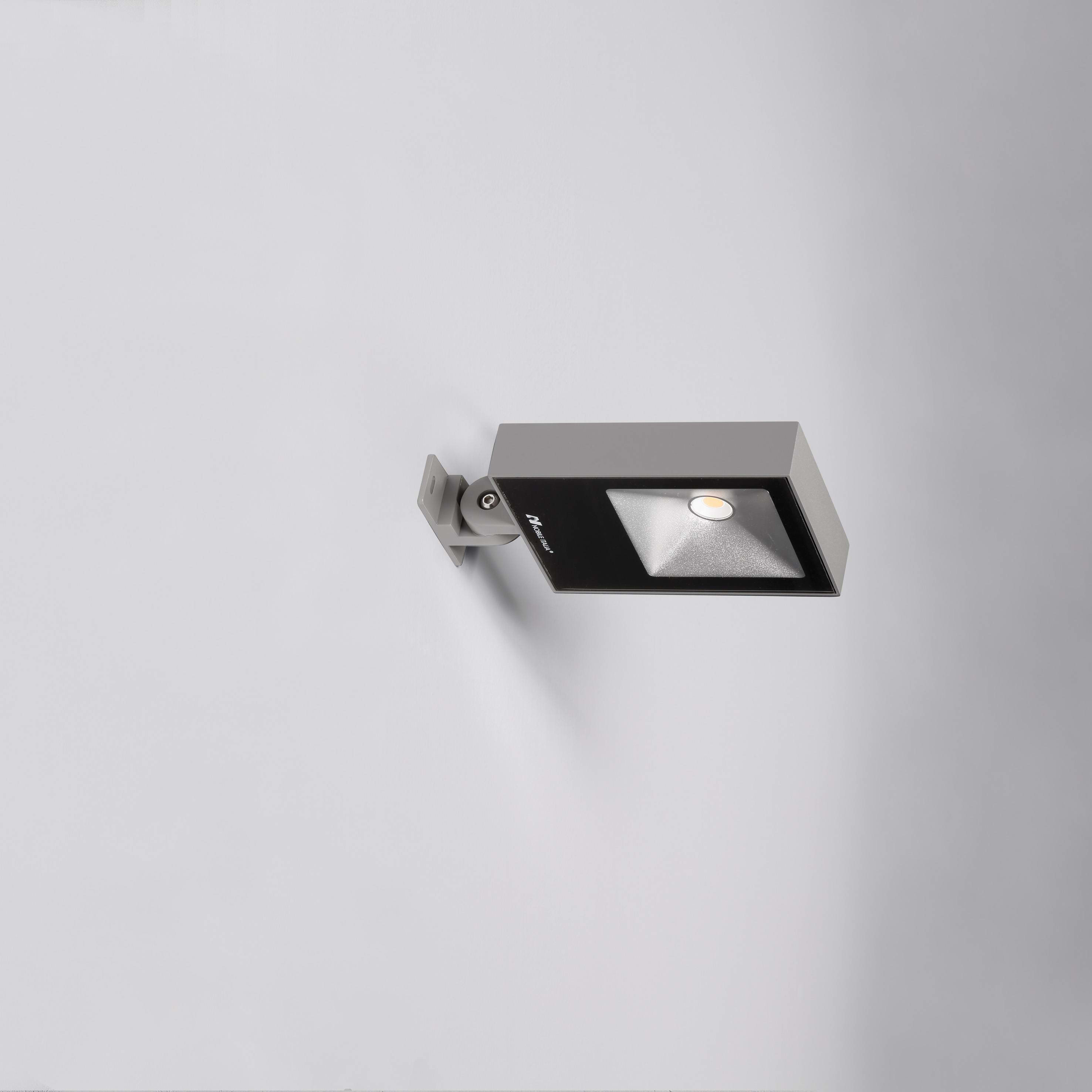 NOBILE ITALIA - NOBPRO14/F/3K/G PROIETTORE 14W 3K CRI90 IP67 GR