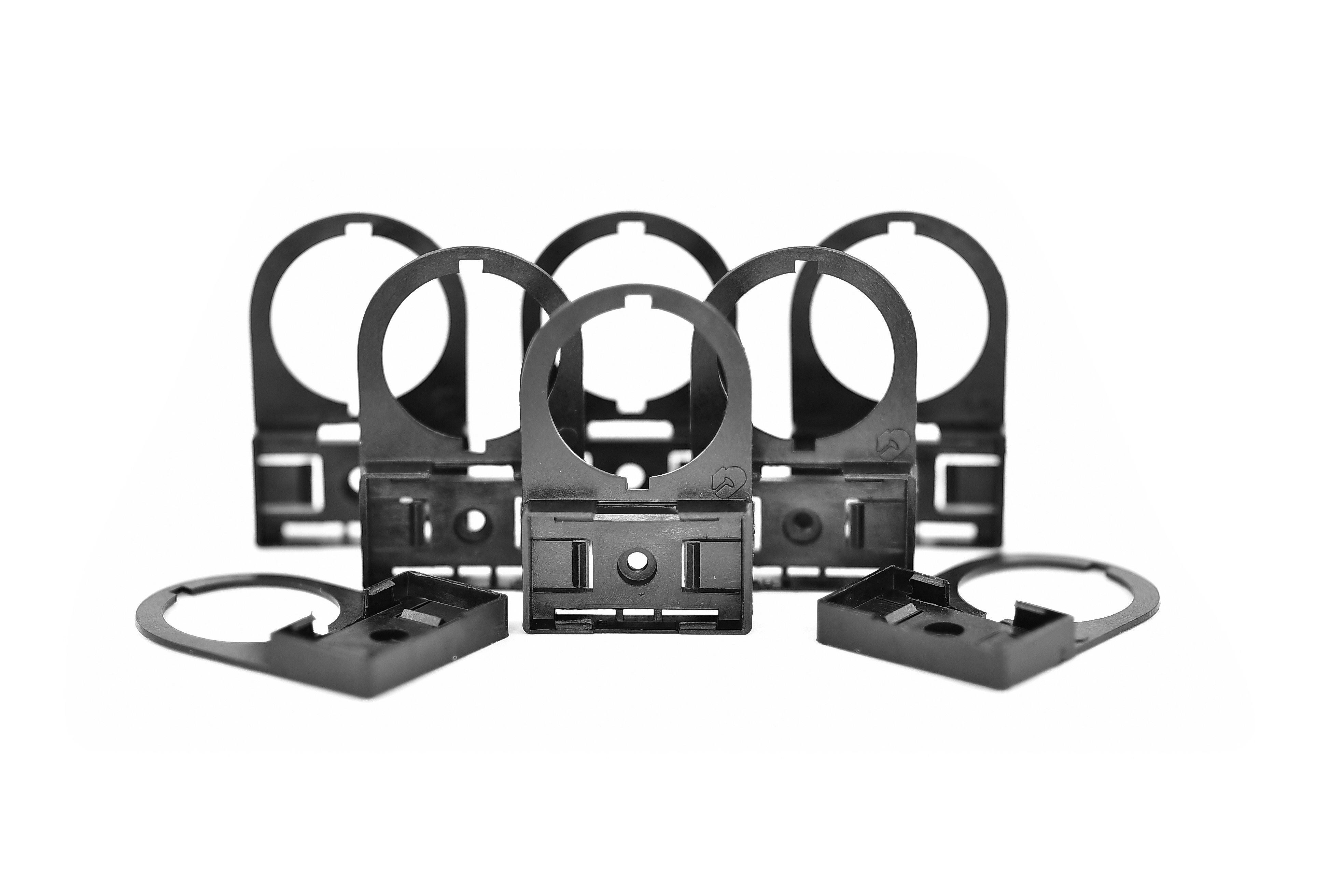 GRAFOPLAST SRL - GRASIT0B05CX PORTATARGA PULSANTI D=22 30X17 192PZ