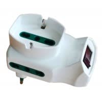 MED - Multipresa 1 shuko+2 bivalenti con protezione sovraccarico 10 amp, spina 10